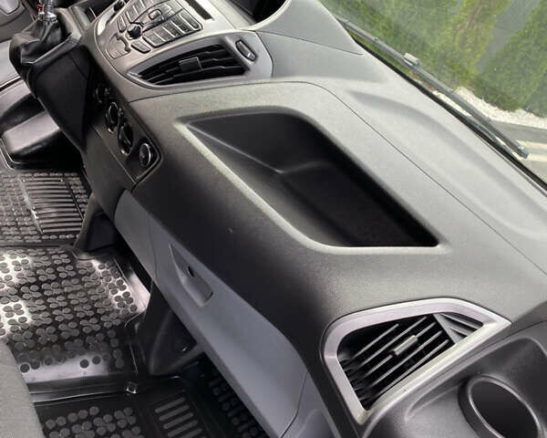 Білий Форд Транзит Кастом, об'ємом двигуна 2 л та пробігом 269 тис. км за 11699 $, фото 24 на Automoto.ua