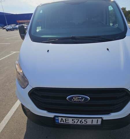 Белый Форд Транзит Кастом, объемом двигателя 2 л и пробегом 216 тыс. км за 9998 $, фото 5 на Automoto.ua