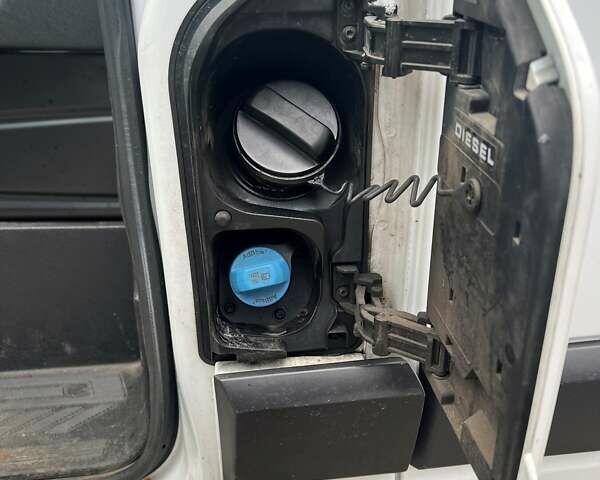 Білий Форд Транзит Кастом, об'ємом двигуна 2 л та пробігом 469 тис. км за 12000 $, фото 8 на Automoto.ua