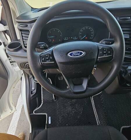 Белый Форд Транзит Кастом, объемом двигателя 2 л и пробегом 216 тыс. км за 9998 $, фото 18 на Automoto.ua