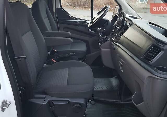 Форд Транзит Кастом 2019 в Виннице на Automoto.ua Белый Форд Транзит Кастом, объемом двигателя 2 л и пробегом 185 тыс. км за 18900 $, фото 39 на Automoto.ua