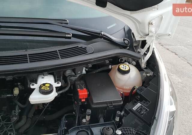 Форд Транзит Кастом 2019 в Виннице на Automoto.ua Белый Форд Транзит Кастом, объемом двигателя 2 л и пробегом 185 тыс. км за 18900 $, фото 66 на Automoto.ua