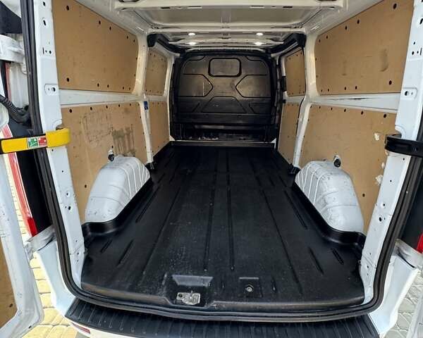 Білий Форд Транзит Кастом, об'ємом двигуна 2 л та пробігом 233 тис. км за 15900 $, фото 10 на Automoto.ua