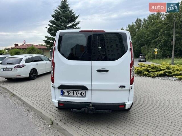 Білий Форд Транзит Кастом, об'ємом двигуна 2 л та пробігом 240 тис. км за 17000 $, фото 13 на Automoto.ua