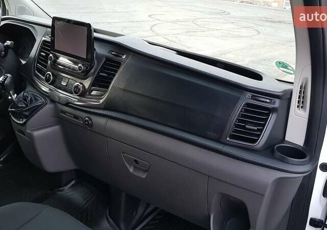 Форд Транзит Кастом 2019 в Виннице на Automoto.ua Белый Форд Транзит Кастом, объемом двигателя 2 л и пробегом 185 тыс. км за 18900 $, фото 40 на Automoto.ua