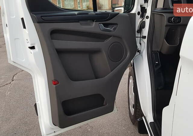 Форд Транзит Кастом 2019 в Виннице на Automoto.ua Белый Форд Транзит Кастом, объемом двигателя 2 л и пробегом 185 тыс. км за 18900 $, фото 9 на Automoto.ua