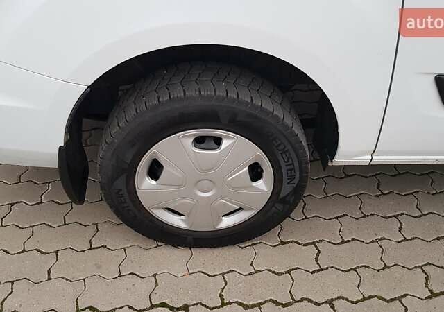 Белый Форд Транзит Кастом, объемом двигателя 2 л и пробегом 145 тыс. км за 16900 $, фото 65 на Automoto.ua