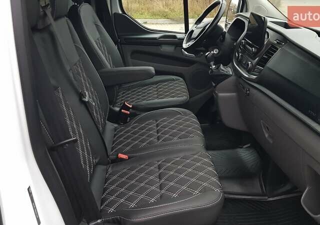 Белый Форд Транзит Кастом, объемом двигателя 2 л и пробегом 145 тыс. км за 16900 $, фото 39 на Automoto.ua