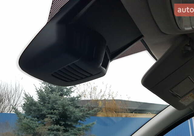 Белый Форд Транзит Кастом, объемом двигателя 2 л и пробегом 145 тыс. км за 16900 $, фото 33 на Automoto.ua