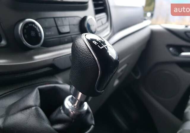 Белый Форд Транзит Кастом, объемом двигателя 2 л и пробегом 145 тыс. км за 16900 $, фото 34 на Automoto.ua