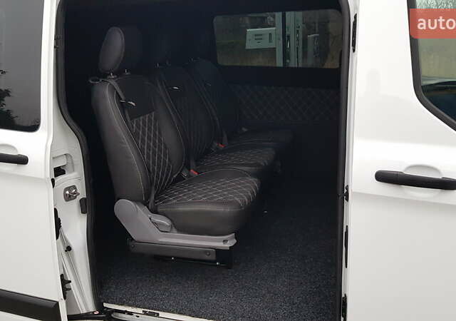 Белый Форд Транзит Кастом, объемом двигателя 2 л и пробегом 145 тыс. км за 16900 $, фото 45 на Automoto.ua