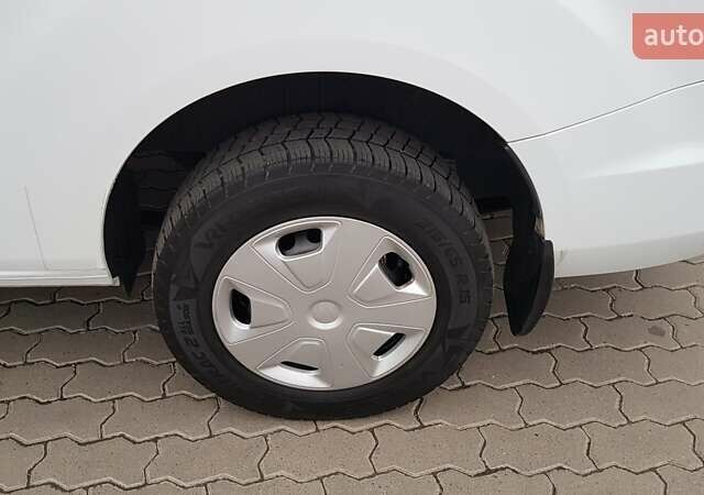 Белый Форд Транзит Кастом, объемом двигателя 2 л и пробегом 145 тыс. км за 16900 $, фото 67 на Automoto.ua