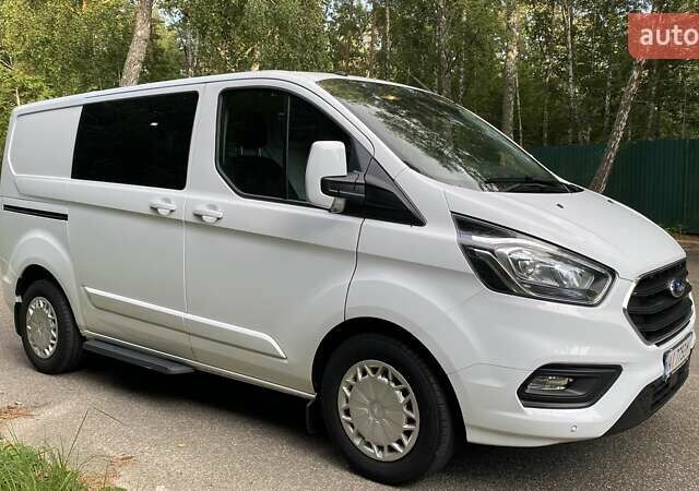 Білий Форд Транзит Кастом, об'ємом двигуна 2 л та пробігом 106 тис. км за 23800 $, фото 4 на Automoto.ua