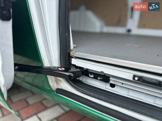 Білий Форд Транзит Кастом, об'ємом двигуна 2 л та пробігом 120 тис. км за 22500 $, фото 8 на Automoto.ua
