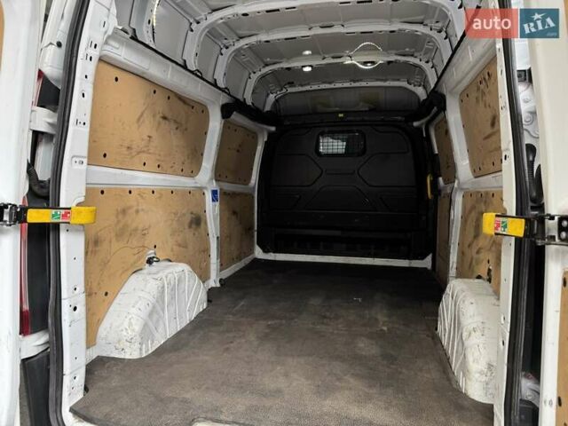 Білий Форд Транзит Кастом, об'ємом двигуна 2 л та пробігом 141 тис. км за 17500 $, фото 32 на Automoto.ua
