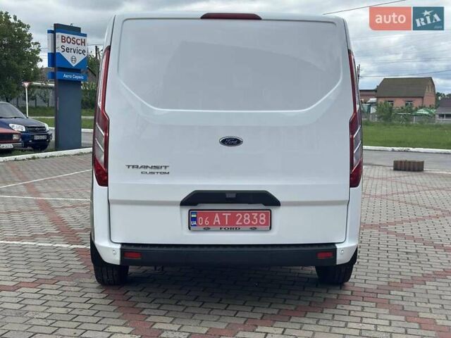Білий Форд Транзит Кастом, об'ємом двигуна 2 л та пробігом 120 тис. км за 22500 $, фото 6 на Automoto.ua