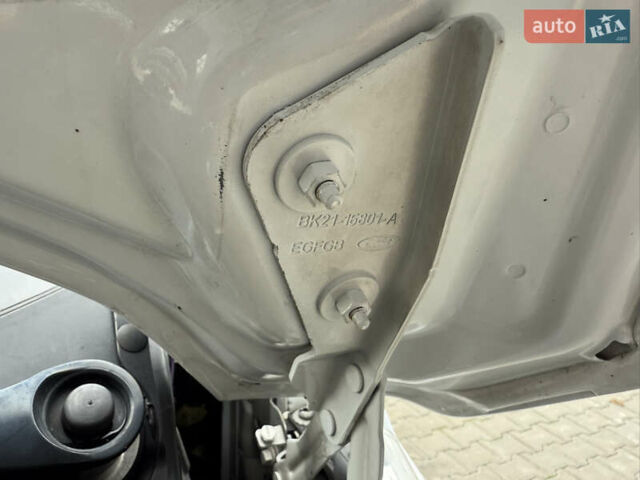 Форд Транзит Кастом 2012 у Ковель на Automoto.ua Білий Форд Транзит Кастом, об'ємом двигуна 2.2 л та пробігом 267 тис. км за 12900 $, фото 132 на Automoto.ua