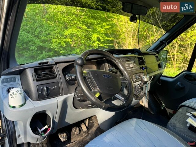 Білий Форд Транзит Кастом, об'ємом двигуна 2.2 л та пробігом 450 тис. км за 8500 $, фото 10 на Automoto.ua