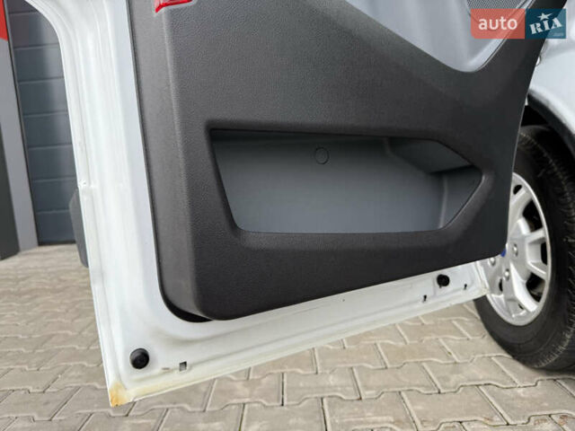 Форд Транзит Кастом 2012 у Ковель на Automoto.ua Білий Форд Транзит Кастом, об'ємом двигуна 2.2 л та пробігом 267 тис. км за 12900 $, фото 63 на Automoto.ua
