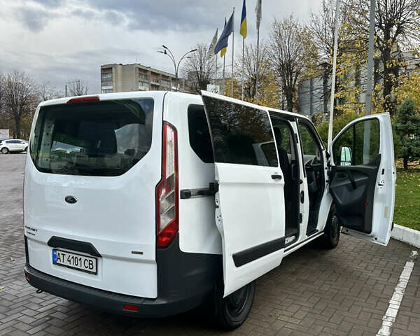 Білий Форд Транзит Кастом, об'ємом двигуна 2.2 л та пробігом 263 тис. км за 11500 $, фото 10 на Automoto.ua