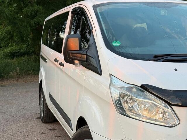 Білий Форд Транзит Кастом, об'ємом двигуна 2.2 л та пробігом 252 тис. км за 12500 $, фото 18 на Automoto.ua