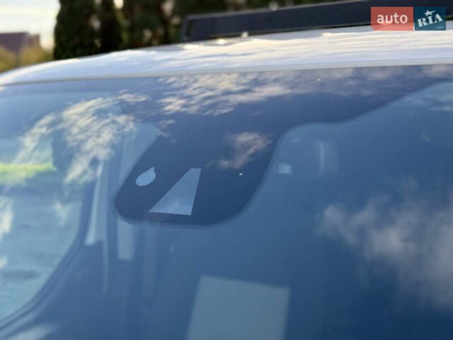 Белый Форд Транзит Кастом, объемом двигателя 2.2 л и пробегом 196 тыс. км за 16800 $, фото 74 на Automoto.ua