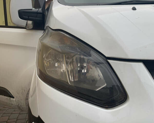 Белый Форд Транзит Кастом, объемом двигателя 2.2 л и пробегом 242 тыс. км за 14499 $, фото 14 на Automoto.ua