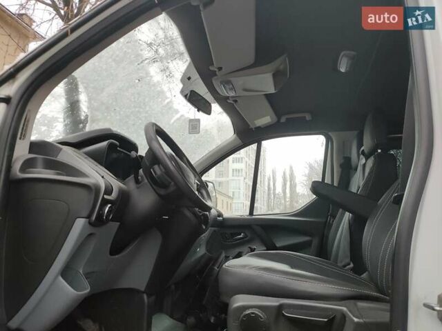 Білий Форд Транзит Кастом, об'ємом двигуна 2.2 л та пробігом 251 тис. км за 10999 $, фото 16 на Automoto.ua