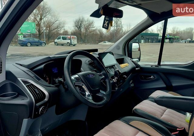 Белый Форд Транзит Кастом, объемом двигателя 2.2 л и пробегом 240 тыс. км за 14000 $, фото 9 на Automoto.ua