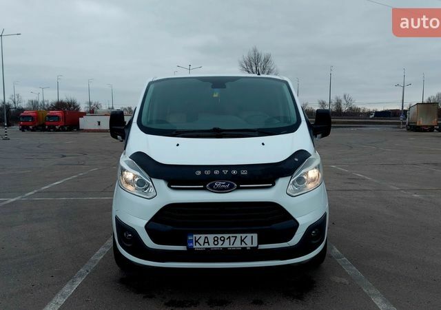 Белый Форд Транзит Кастом, объемом двигателя 2.2 л и пробегом 240 тыс. км за 14000 $, фото 5 на Automoto.ua