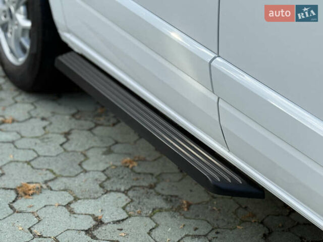 Белый Форд Транзит Кастом, объемом двигателя 2.2 л и пробегом 196 тыс. км за 16800 $, фото 21 на Automoto.ua