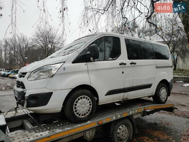 Білий Форд Транзит Кастом, об'ємом двигуна 2.2 л та пробігом 251 тис. км за 10999 $, фото 2 на Automoto.ua