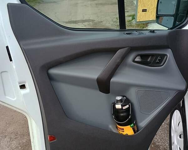 Белый Форд Транзит Кастом, объемом двигателя 2.2 л и пробегом 205 тыс. км за 9900 $, фото 13 на Automoto.ua