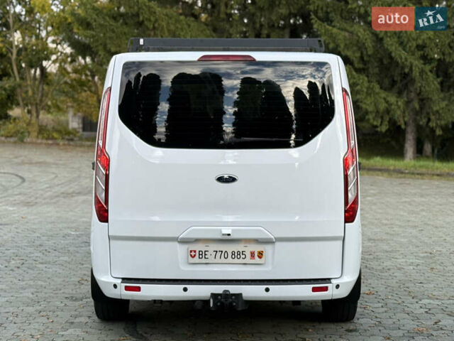 Белый Форд Транзит Кастом, объемом двигателя 2.2 л и пробегом 196 тыс. км за 16800 $, фото 5 на Automoto.ua