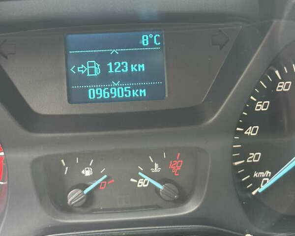 Белый Форд Транзит Кастом, объемом двигателя 2.2 л и пробегом 98 тыс. км за 17500 $, фото 11 на Automoto.ua