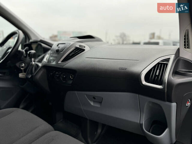 Білий Форд Транзит Кастом, об'ємом двигуна 2.2 л та пробігом 191 тис. км за 16800 $, фото 67 на Automoto.ua