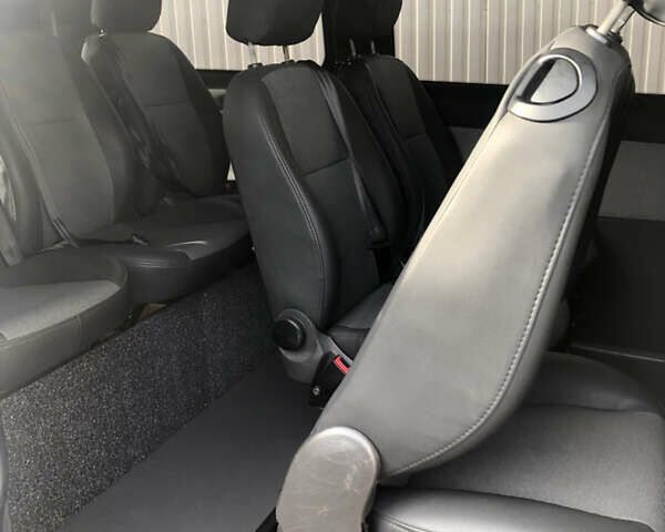 Белый Форд Транзит Кастом, объемом двигателя 2.2 л и пробегом 197 тыс. км за 14900 $, фото 18 на Automoto.ua