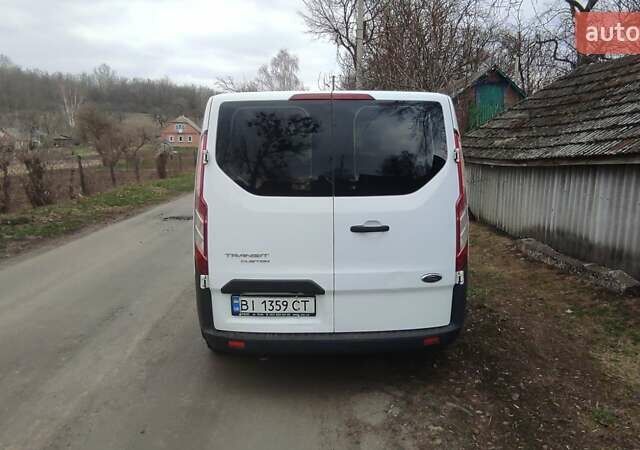 Білий Форд Транзит Кастом, об'ємом двигуна 2.2 л та пробігом 230 тис. км за 14000 $, фото 2 на Automoto.ua