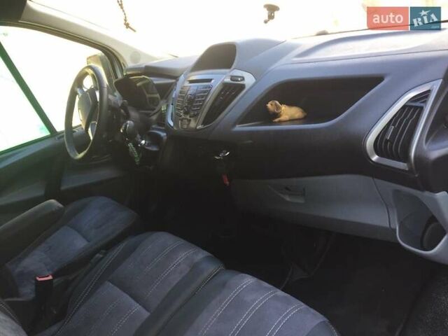 Білий Форд Транзит Кастом, об'ємом двигуна 2.2 л та пробігом 174 тис. км за 13400 $, фото 6 на Automoto.ua