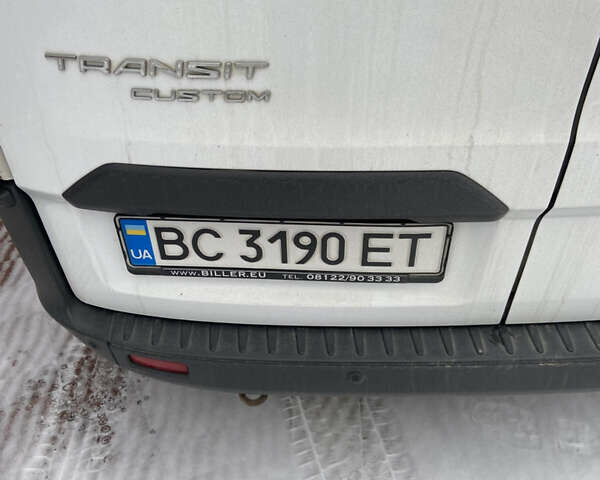 Білий Форд Транзит Кастом, об'ємом двигуна 2.2 л та пробігом 146 тис. км за 18000 $, фото 12 на Automoto.ua