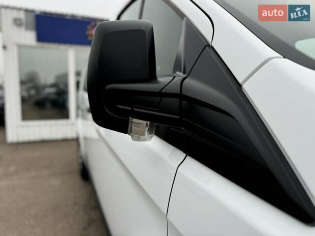 Білий Форд Транзит Кастом, об'ємом двигуна 2.2 л та пробігом 191 тис. км за 16800 $, фото 20 на Automoto.ua