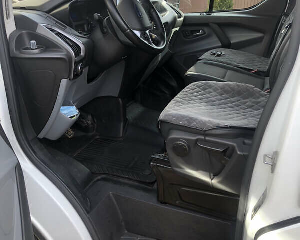 Белый Форд Транзит Кастом, объемом двигателя 2.2 л и пробегом 197 тыс. км за 14900 $, фото 14 на Automoto.ua