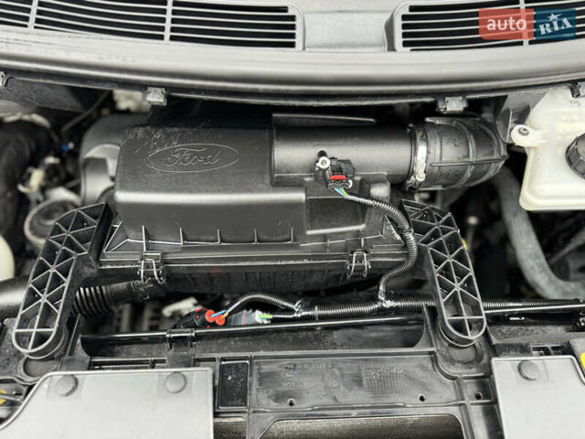 Білий Форд Транзит Кастом, об'ємом двигуна 2.2 л та пробігом 191 тис. км за 16800 $, фото 98 на Automoto.ua