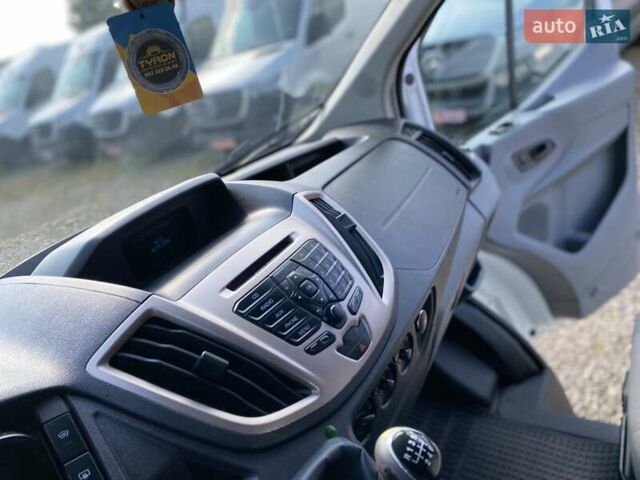 Білий Форд Транзит Кастом, об'ємом двигуна 2.2 л та пробігом 454 тис. км за 15300 $, фото 47 на Automoto.ua