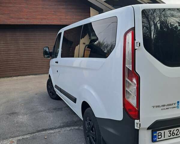 Белый Форд Транзит Кастом, объемом двигателя 2.2 л и пробегом 208 тыс. км за 15300 $, фото 4 на Automoto.ua