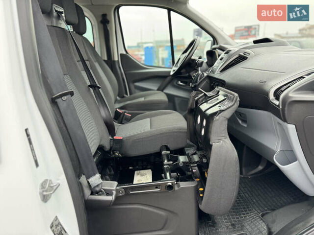 Білий Форд Транзит Кастом, об'ємом двигуна 2.2 л та пробігом 191 тис. км за 16800 $, фото 72 на Automoto.ua