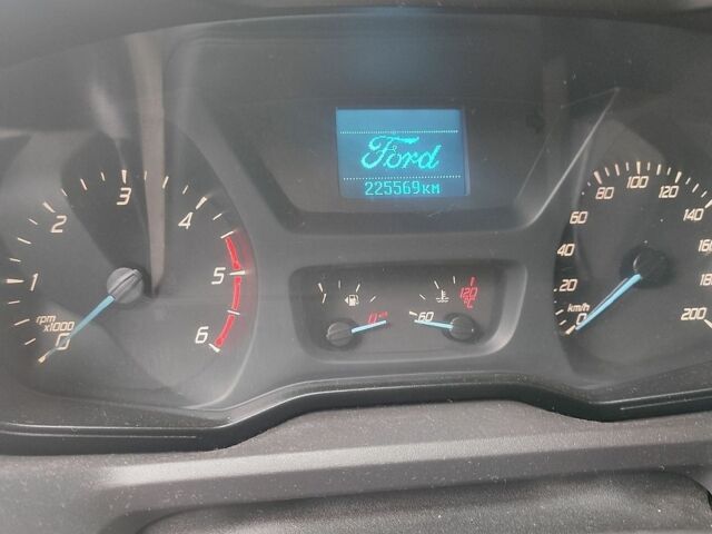 Белый Форд Транзит Кастом, объемом двигателя 2.2 л и пробегом 225 тыс. км за 15000 $, фото 7 на Automoto.ua