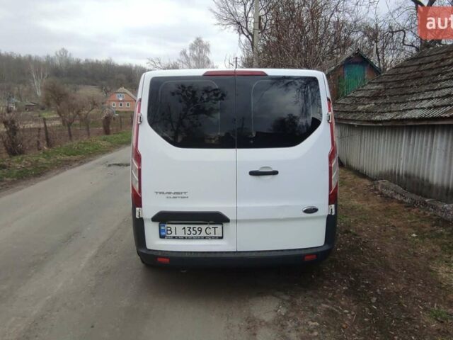 Білий Форд Транзит Кастом, об'ємом двигуна 2.2 л та пробігом 230 тис. км за 14000 $, фото 1 на Automoto.ua