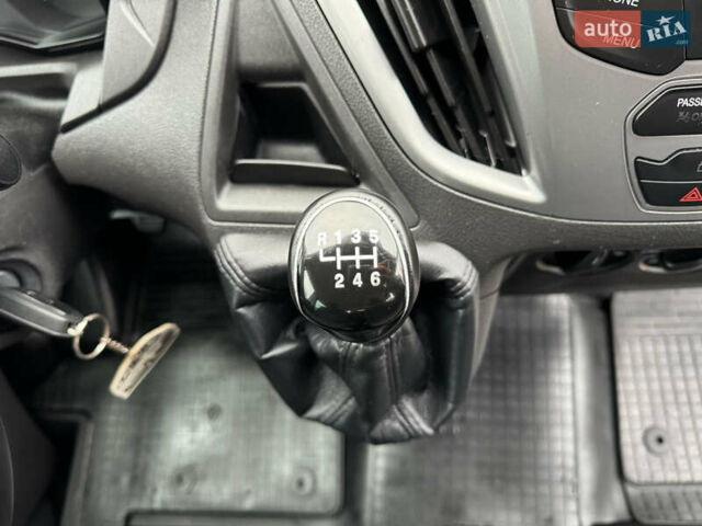 Білий Форд Транзит Кастом, об'ємом двигуна 2.2 л та пробігом 191 тис. км за 16800 $, фото 70 на Automoto.ua