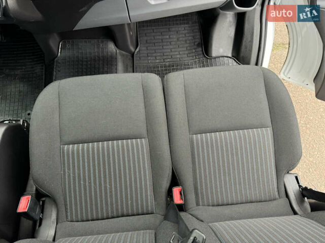 Білий Форд Транзит Кастом, об'ємом двигуна 2.2 л та пробігом 191 тис. км за 16800 $, фото 57 на Automoto.ua